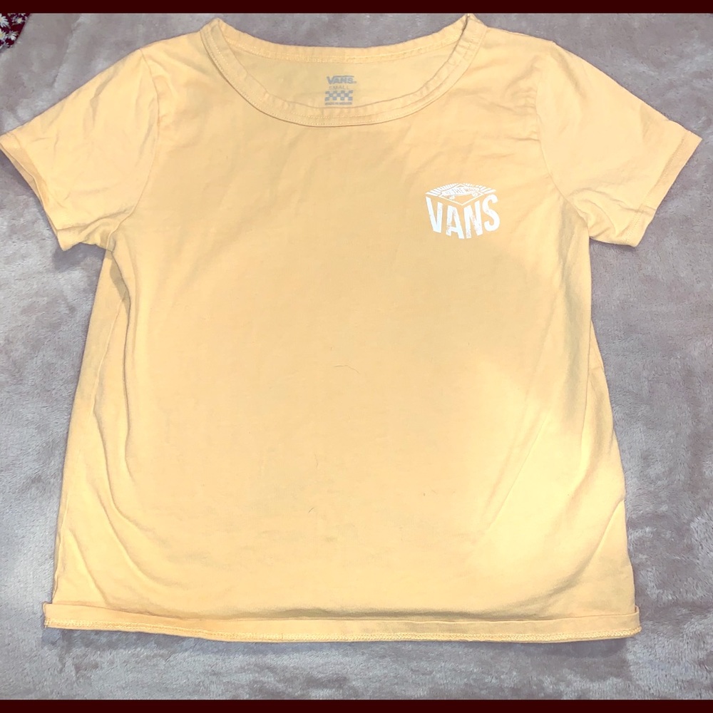 Baby yellow vans slightly cropped T shirt